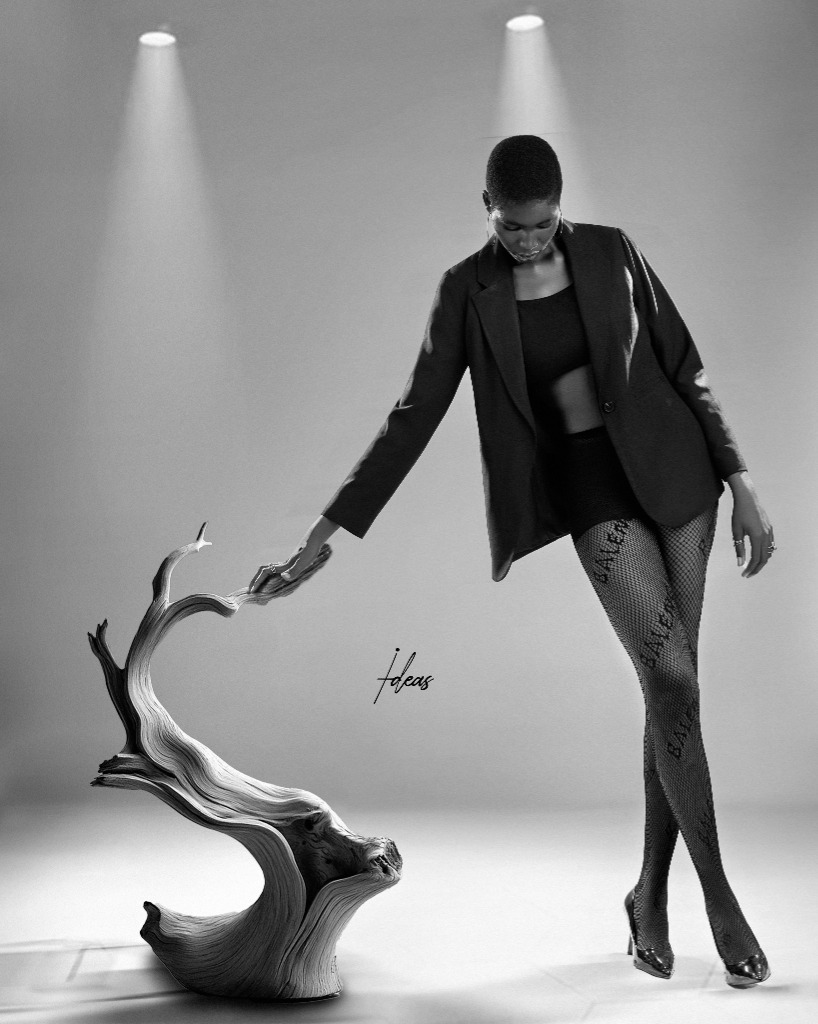 High-Fashion Noir & Sculpture Art